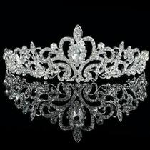 Coroa tamanho médio cor prata, para noivas, damas e debutantes