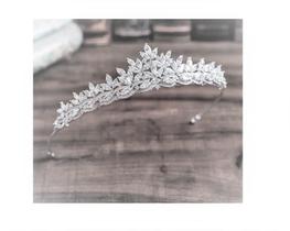 Coroa Tiara Cabelo Noiva Prata Zirconia Princesa Luxo Linda Coroa Tiara Cabelo Noiva Prata Zirconia Princesa Luxo Linda