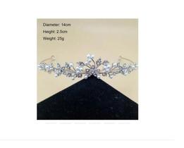 Coroa Tiara Noiva Debutante Prateada Strass Princesa Arco Coroa Tiara Noiva Debutante Prateada Strass Princesa Arco