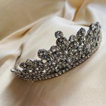 Coroa Tiara Prata com Pedras para Penteado