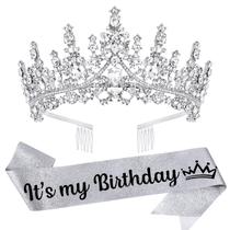 Coroas de tiara de aniversário VELSCRUN Silver Crystal para mulheres e meninas It's My Birthday Sash Queen Girls Princess Crown with pentes, decorações de festa de feliz aniversário, mamãe, irmã, presente de nascimento, acessórios de cabelo Coroas de tiara de aniversário VELSCRUN Silver Crystal para mulheres e meninas It's My Birthday Sash Queen Girls Princess Crown with pentes, decorações de festa de feliz aniversário, mamãe, irmã, presente de nascimento, acessórios de cabelo