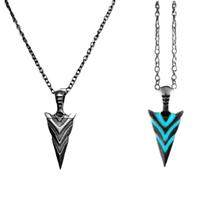 Corrente Colar de Couro Brilha no Escuro Pingente Flecha