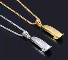 Corrente com Pingente em Aço Inox Máquina de Cortar Cabelo Corrente com Pingente em Aço Inox Máquina de Cortar Cabelo