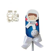 Cortador Menino Astronauta 6cm