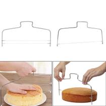 Cortador Nivelador Fatiador De Bolos Confeitaria 02 Fios Ajustável Aço Inox - Envio IMEDIATO Cortador Nivelador Fatiador De Bolos Confeitaria 02 Fios Ajustável Aço Inox - Envio IMEDIATO