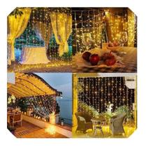 Cortina 300 Leds Fixo 3M Morno C/ Fio Branco 127V - Brilliant Cortina 300 Leds Fixo 3M Morno C/ Fio Branco 127V - Brilliant