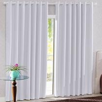 Cortina Blackout Branca com Ilhós PVC Blecaute corta 100 % a luz 2,80m x 1,80m Cortina Blackout Branca com Ilhós PVC Blecaute corta 100 % a luz 2,80m x 1,80m