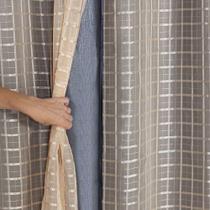 Cortina Blackout Prata com Voil Xadrez 2,00 m x 1,40 m - Avelã - Do Lar Decoração Cortina Blackout Prata com Voil Xadrez 2,00 m x 1,40 m - Avelã - Do Lar Decoração