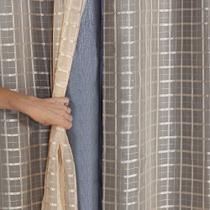 Cortina Blackout prata com Voil Xadrez 2,80 m x 2,30 m Avelã Cortina Blackout prata com Voil Xadrez 2,80 m x 2,30 m Avelã