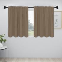 Cortina Easy-Going com isolamento térmico Blackout 107x91 cm 2 painéis Cortina Easy-Going com isolamento térmico Blackout 107x91 cm 2 painéis
