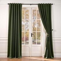 Cortina Lazzzy Green Velvet com isolamento térmico 213x132cm Cortina Lazzzy Green Velvet com isolamento térmico 213x132cm