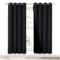 Cortina NICETOWN 100% Blackout com forro preto 132 x 183 cm, 2 peças Cortina NICETOWN 100% Blackout com forro preto 132 x 183 cm, 2 peças
