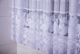 Cortina renda bordada sem forro maças 2x1,50 para bastão 19mm