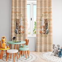 Cortina Tecido Oxford Quarto Infantil Fundo Madeira Animais Aquarela - 280x220cm