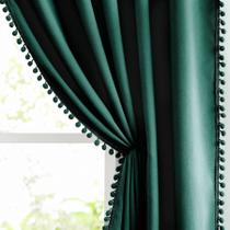 Cortinas Treatmentex con pompón verde y bloqueo total 160x130 cm x2