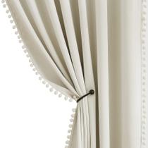 Cortinas Treatmentex Pom Pom 160x160cm em marfim com isolamento térmico