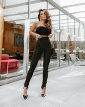 Cós duplo cinturada