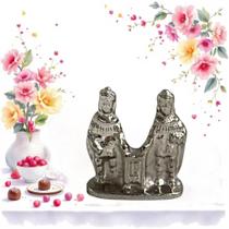 Cosme e Damião Prateado 5 cm Devoção Proteção Decoração Religiosa Cosme e Damião Prateado 5 cm Devoção Proteção Decoração Religiosa