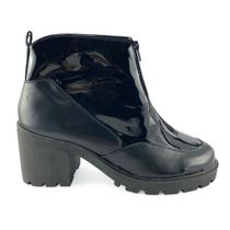 Coturno com Salto Verniz Preto e Ziper Frontal Falto Tratorado 7 cm - ULLY Coturno com Salto Verniz Preto e Ziper Frontal Falto Tratorado 7 cm - ULLY