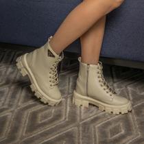 Coturno Dora Tratorado O Calçado Feminino que Combina Durabilidade e Moda Marfim - Calce Com Estilo