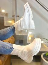 Coturno Feminino Chelsea Gabi Off-white