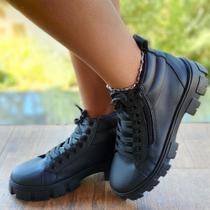 Coturno Feminino Preto Com Sola Tratorada de Borracha