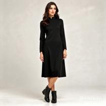 Coturno feminino preto elegante estilo inverno 26. Coturno feminino preto elegante estilo inverno 26.