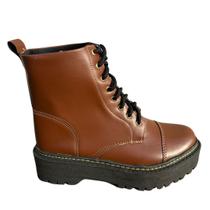 Coturno Feminino Tratorado Blogueira Bota Cano Curto Bico Redondo Marrom LiaMalia