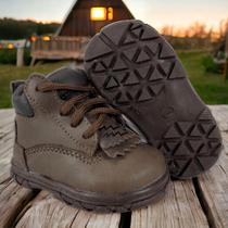 Coturno Infantil Caminhos da Roça Fóssil Café REF BOT03