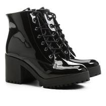 Coturno verniz feminino