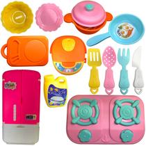 Cozinha De Brinquedo Mini Kit 14 Peças Geladeira Fogãozinho Panela de Arroz e Diversos Utensílios Cozinha De Brinquedo Mini Kit 14 Peças Geladeira Fogãozinho Panela de Arroz e Diversos Utensílios