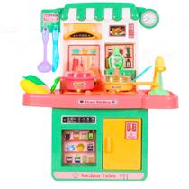 Cozinha Infantil com luz Solta Fumaça Sai Água e Acessórios - Castela
