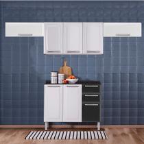 Cozinha Itatiaia Luce com Armários Aéreos e Balcão 2 Gavetas 8 Portas Preto / Branco Cozinha Itatiaia Luce com Armários Aéreos e Balcão 2 Gavetas 8 Portas Preto / Branco
