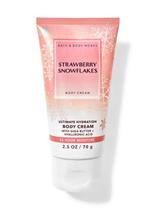 Creme corporal Bath & Body Works Strawberry Snowflakes 75mL