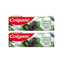 Creme Dental Colgate Natural Ext 70G Carvao - Kit C/2Un