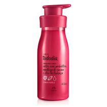 Creme Nutritivo Para o Corpo Tododia Cereja e Avelã 400ml - Natura