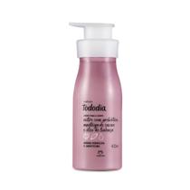 Creme Nutritivo Tododia Amora Vermelha e Jabuticaba 400ml