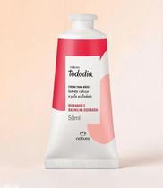 Creme Para Mãos Natura Morango e Baunilha Dourada 50ml Edição Limitada Creme Para Mãos Natura Morango e Baunilha Dourada 50ml Edição Limitada