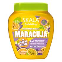 Creme para Pentear e Hidratante 2 em 1 Skala Frutástica Maracujá Potão 1000g Creme para Pentear e Hidratante 2 em 1 Skala Frutástica Maracujá Potão 1000g