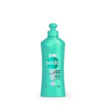 Creme Para Pentear Seda Cachos Definidos 300 mL Creme Para Pentear Seda Cachos Definidos 300 mL