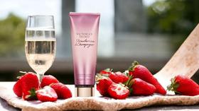 Creme Victoria's Secret Strawberries & Champagne
