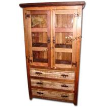 Cristaleira Rústica Belgan em Madeira de Demolição - Cód 131 Cristaleira Rústica Belgan em Madeira de Demolição - Cód 131