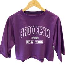 Cropped 100% Algodão Brooklyn Estampa Personalizada Modinha Gringa Blogueirinha Adolescente