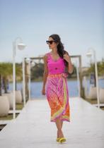 Cropped alfaitaria com recorte feminino displicent