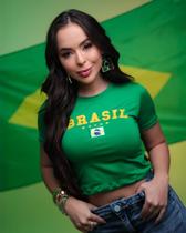 Cropped Brasil Feminino Suplex Manga Curta Bandeira Bordada Brilho Brasil Core Copa Tendência