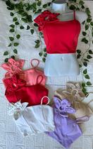 Cropped Casual Com Flor Blogueira Com Bojo