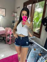 cropped com detalhe de cordinha frontal, branco da Maria Cavalheiro cropped com detalhe de cordinha frontal, branco da Maria Cavalheiro