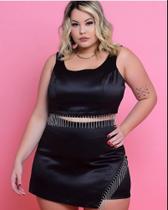 cropped com detalhes em strass