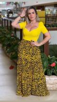 Cropped e saia transpassada