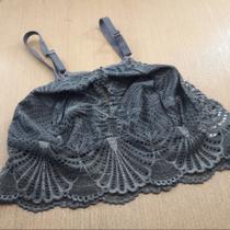 Cropped em Renda com Decote lingerie íntima conforto